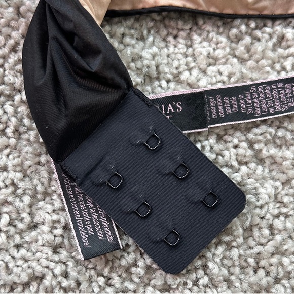 Victoria’s Secret black angelight full coverage spacer bra - Picture 3 of 6